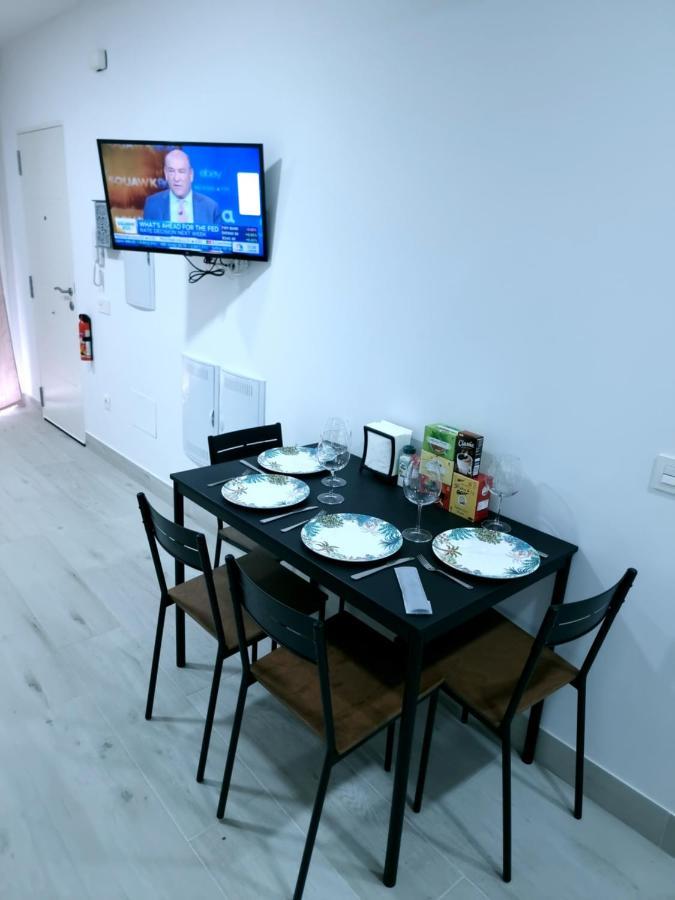 Apartamentos Zanca City Center Free Luggage Storage Málaga Kültér fotó