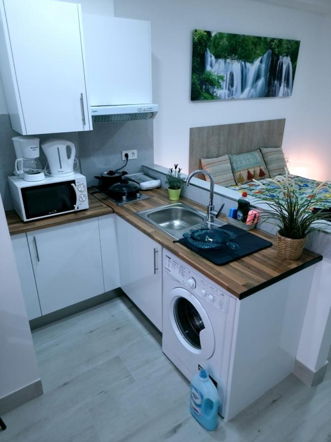 Apartamentos Zanca City Center Free Luggage Storage Málaga Kültér fotó