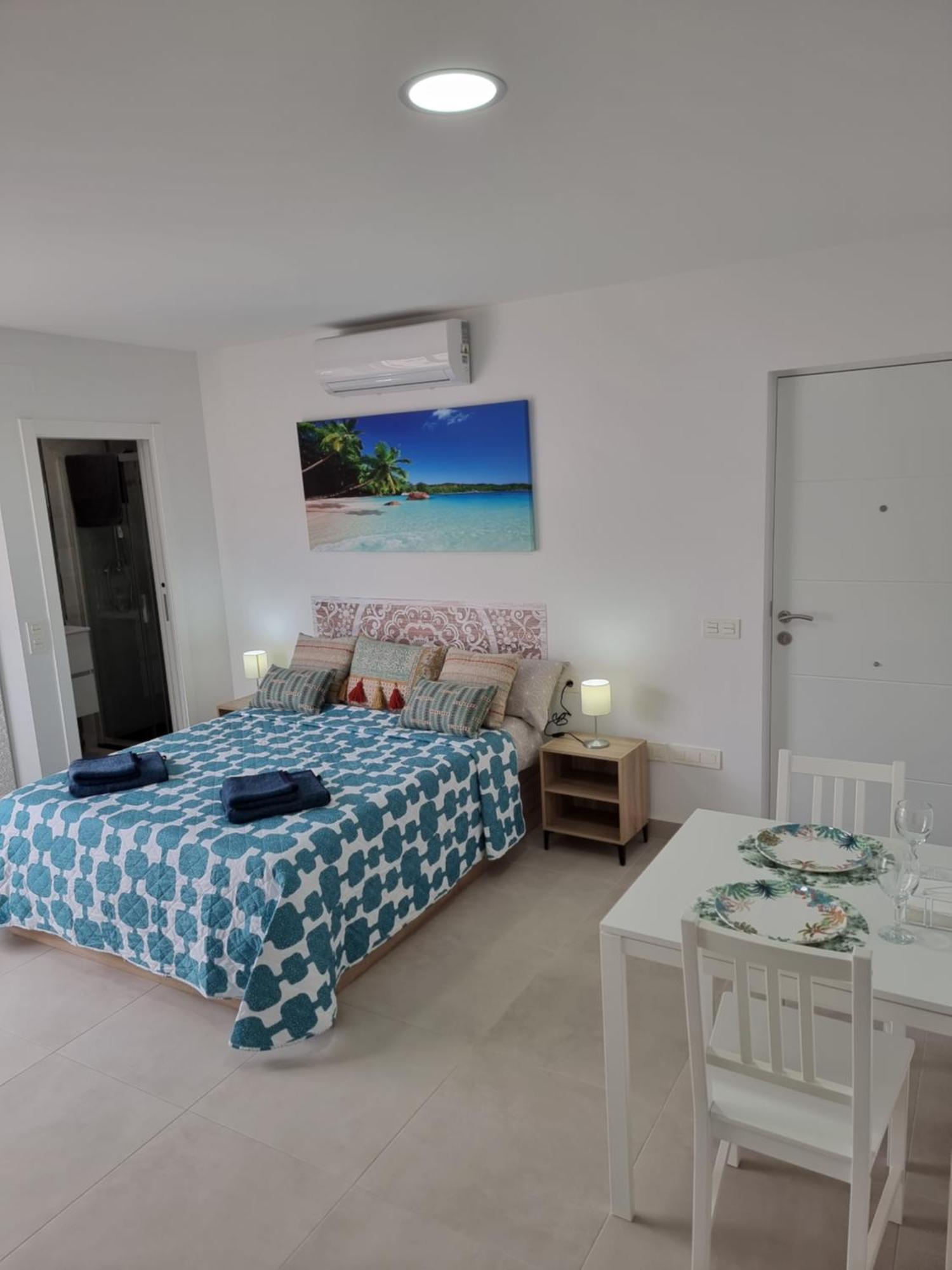 Apartamentos Zanca City Center Free Luggage Storage Málaga Kültér fotó