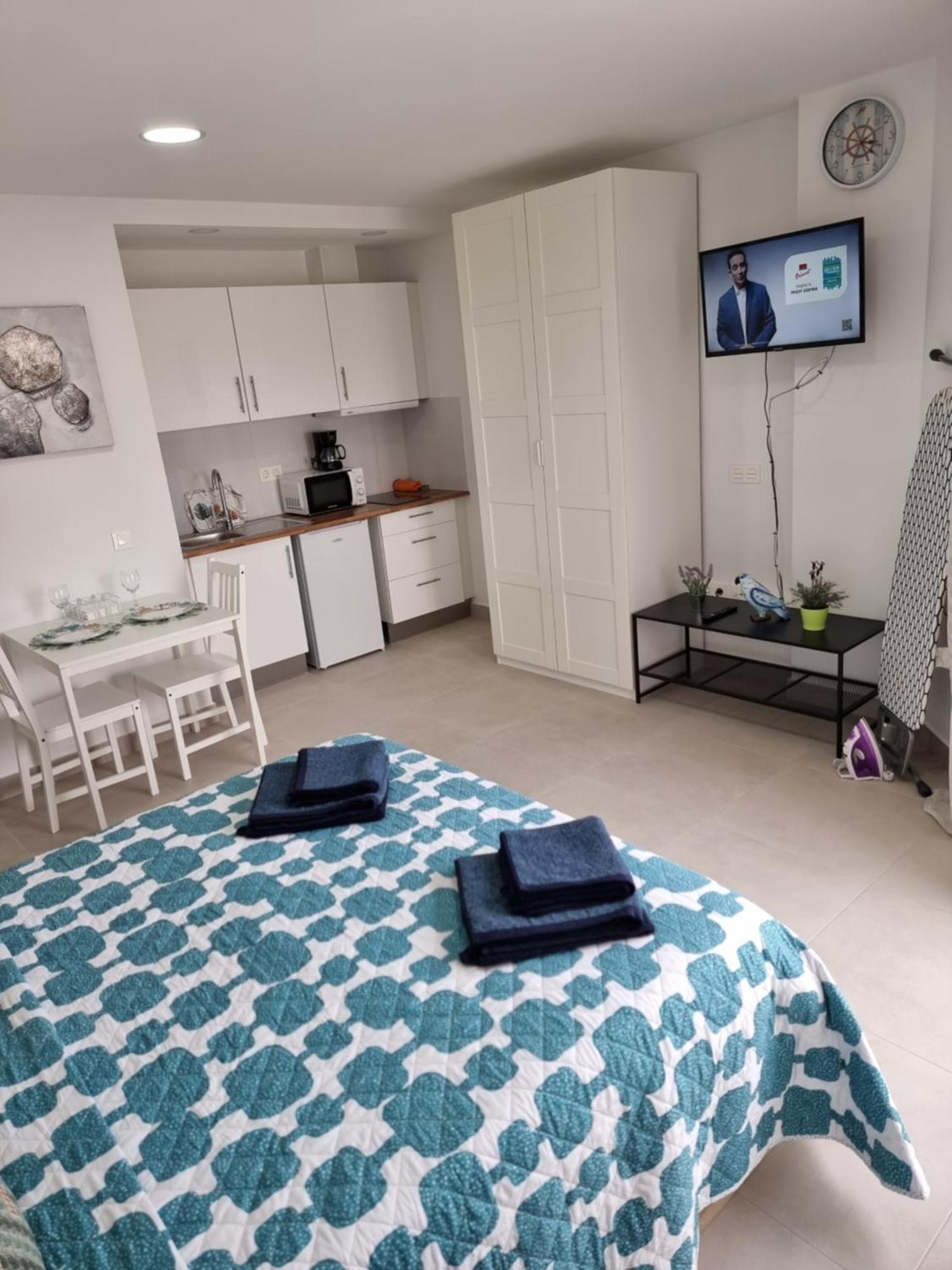 Apartamentos Zanca City Center Free Luggage Storage Málaga Kültér fotó